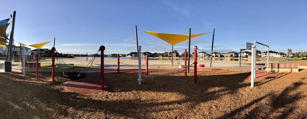 WelcometoPC's tweet image. Looks a tranquil setting for filming a remake of Romper Stomper #sanctuarylakes #pointcook #film #wyndham #melbourne #filmmaking