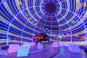 visitmacao's tweet photo. Macao turns into a fairyland in the month of December during the Macao Light Festival #visitmacao https://t.co/ilVXqyjrVA