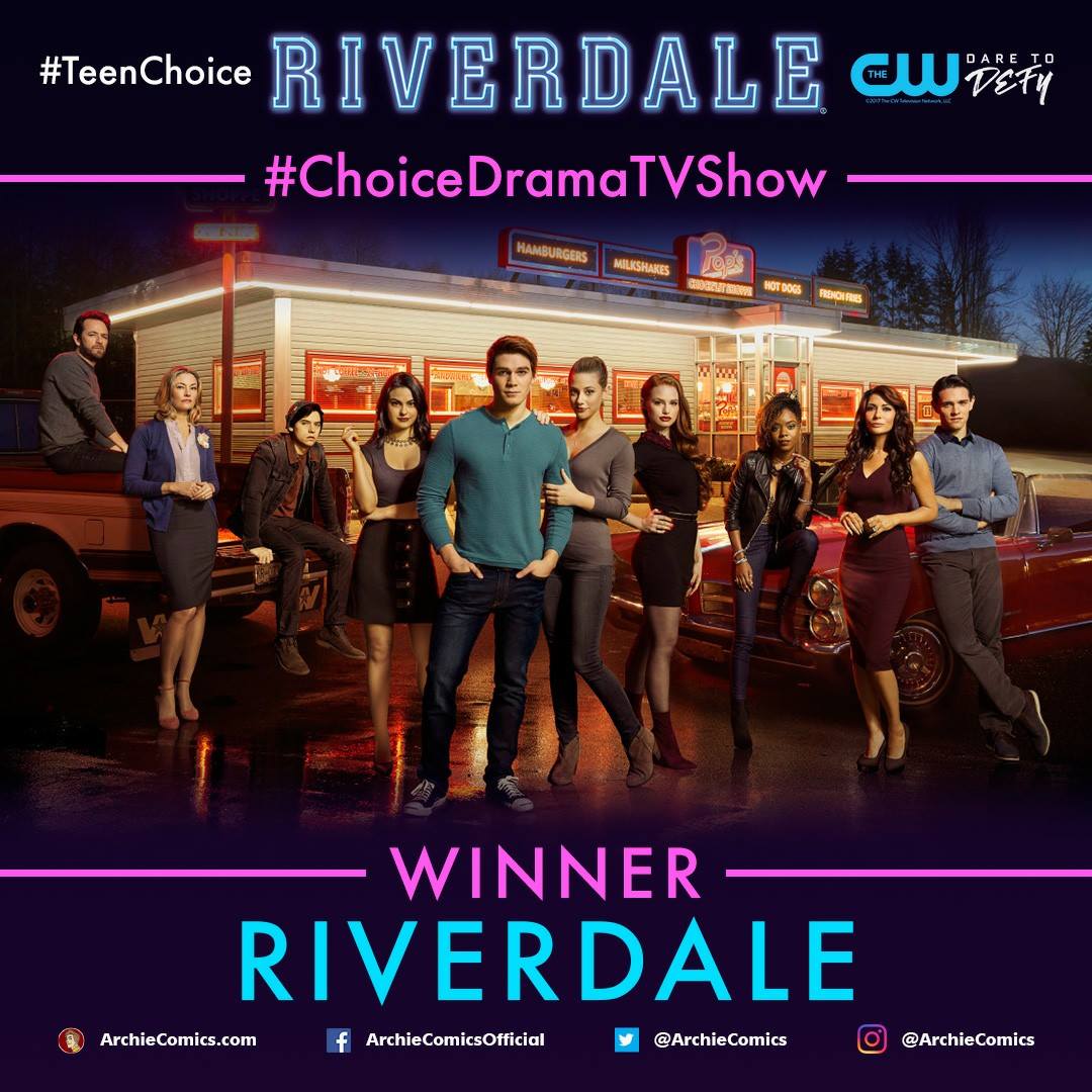 WriterRAS's tweet image. Thanks to the #Riverdale fans for voting! And congrats to the cast, but also the writers &amp;amp; crew! Unsung heroes all!