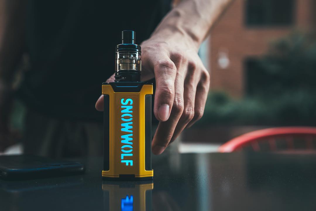 Snowwolfvape's tweet photo. Snowwolf Vfeng - second to none.
#vapefam #vapemeet #snowwolf200Wplus #fuchai #sigelei #vfeng #dripgirls #snowwolf #snowwolfvfeng #vapeporn https://t.co/sjbIEMVdZx