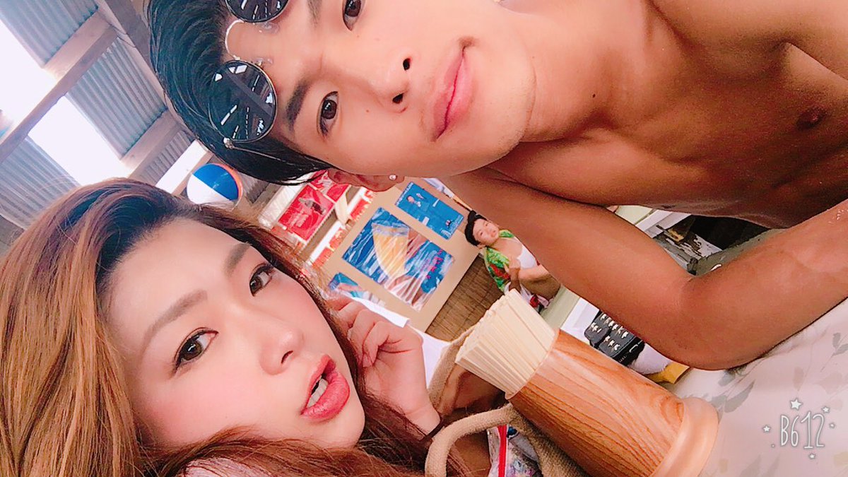 manatechi1025's tweet photo. うみうみうみ〜〜🌞🌻🤙🏽 https://t.co/A4kNVgcNeT