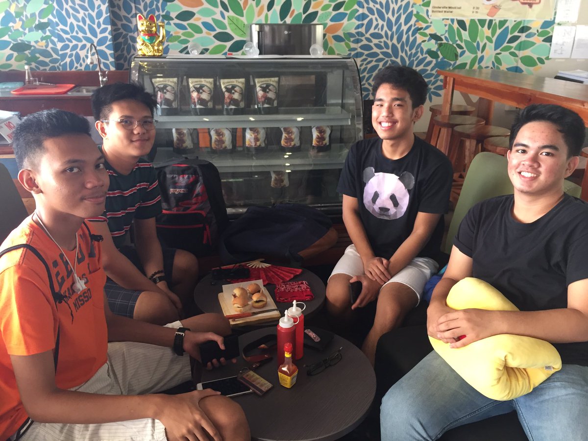 BurbitesMNL's tweet photo. Goodmorning! Have a burbites day everyone 🍔💞 #Burbites https://t.co/4Jam3OfbcE
