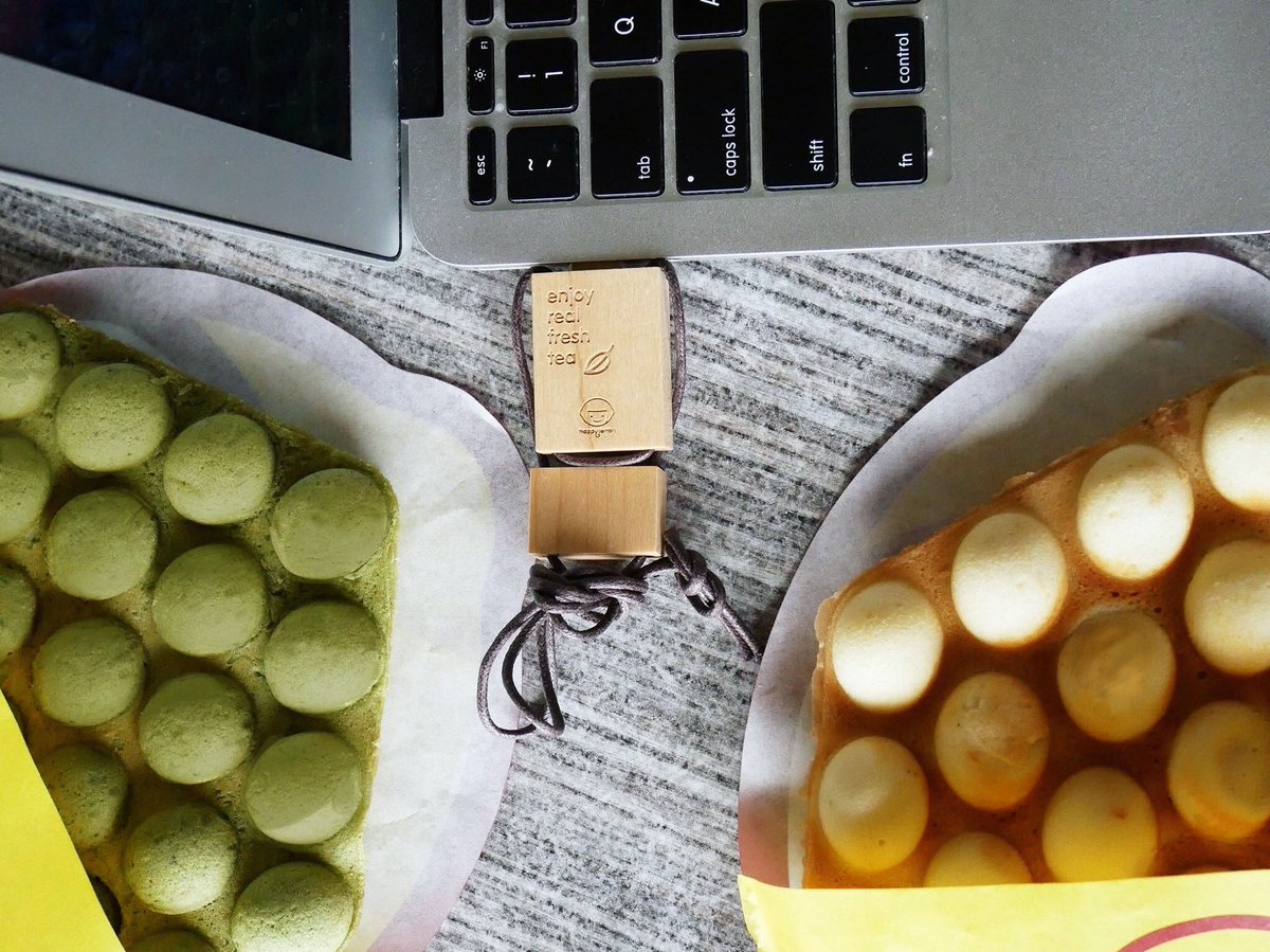 HappyLemonPh's tweet photo. Yes, we hear you! Our wooden 8GB USB is now available at BHS Global, Promenade,Robinsons Magnolia and SM Megamall. Have a great week ahead!😉 https://t.co/U1IMbq4N8M