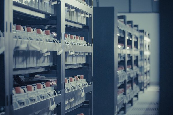 This <a href="/SanminaCorp/">Sanmina Corp</a> NVMe fabric #storage system delivers 15M IOPS, 75GB/s
ednasia.com/news/article/n… #ssd #drives #ethernet #embedded #interface