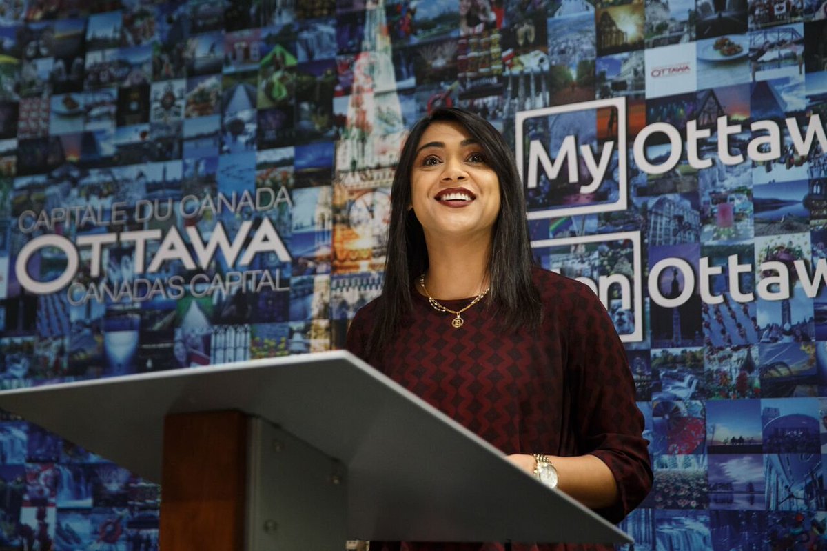 BardishKW's tweet photo. #EnTOURpreneur a officiellement commencé! Un grand merci à nos partenaires et l'équipe IDSE pour une excellente soirée! #Jour1 #OnCommence https://t.co/p2JD3W4FAo