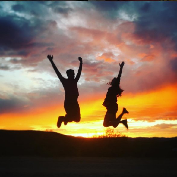 #tbt to a Northern Cape adventure with <a href="/GetawayMagazine/">Getaway Magazine</a>'s <a href="/Melanie_vanZyl/">Melanie van Zyl</a> &amp; @WelcomeLishivha. Pic: <a href="/BarefootBoy_/">Dijon Pinard</a>  openafricatravel.com/blog/2017/q-a-…