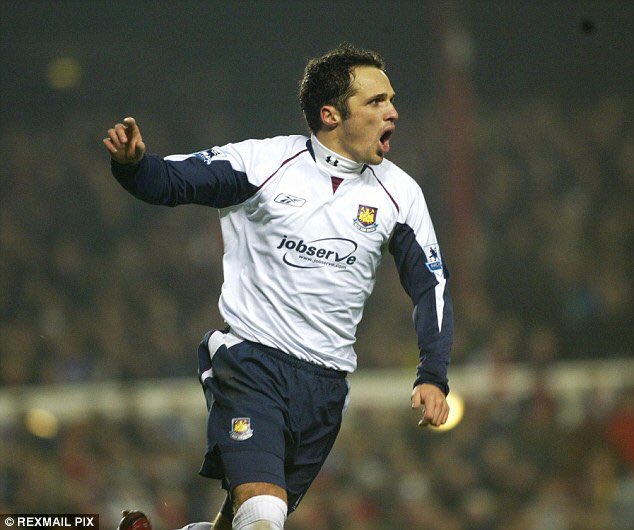 Happy Birthday to former West Ham players (36) and Martin Allen (52) 