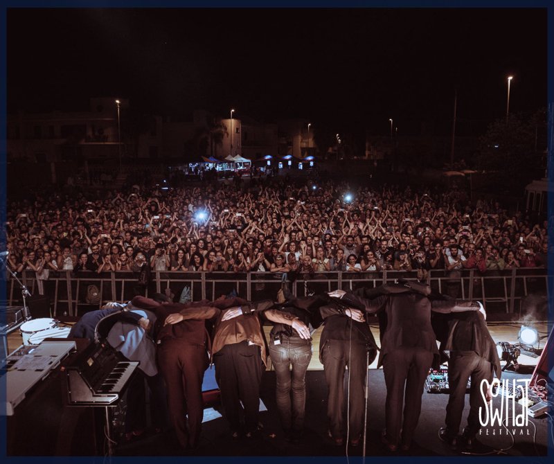 SoWhatFest's tweet photo. I @Baustellemusic ci hanno fatto emozionare. La jungla era gremita e piena di calore: una serata che non dimenticheremo. ❤️
#SoWhatFest2017 https://t.co/pgwZX3Wp44