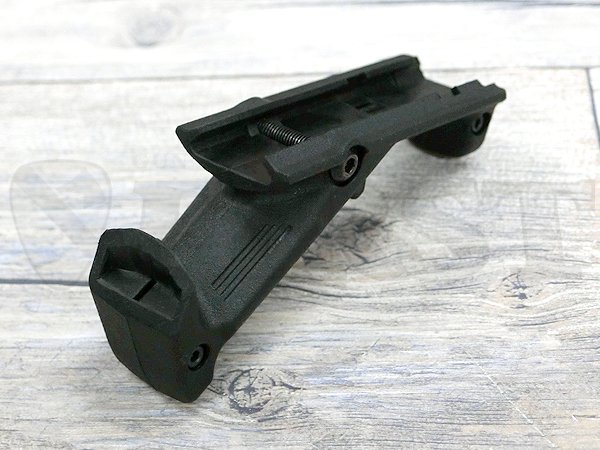firstameyoko's tweet photo. クリスベクター用に加工したAFG2 BK入荷しました!
#KRYTAC #AFG2 #ベクター #airsoftgun https://t.co/HalEVbbQTm