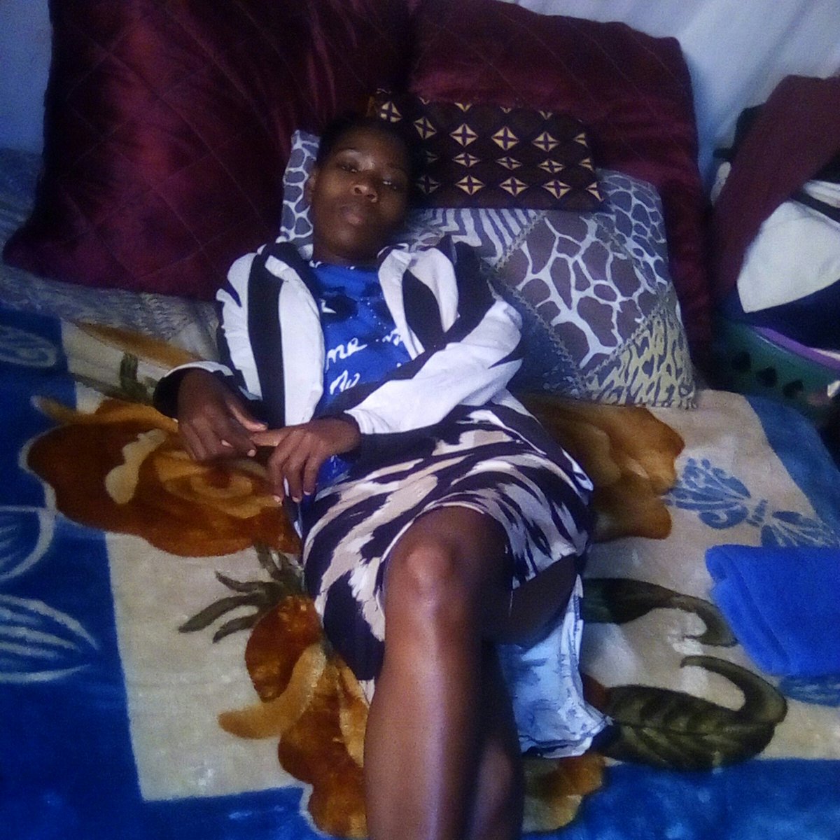 NamhlaPriscilla's tweet photo. #impolo Sunday chill. https://t.co/9ahC4QpLtf