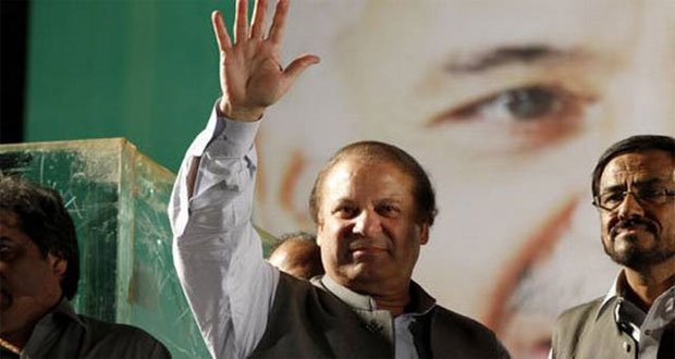 AbbTakk's tweet photo. Nawaz Likely to Unveil Future Course in Address to Workers Today
NawazSharif #FutureCourse #AbbTakk
https://t.co/8xAqvpxHzb https://t.co/5SN5AMJ49v