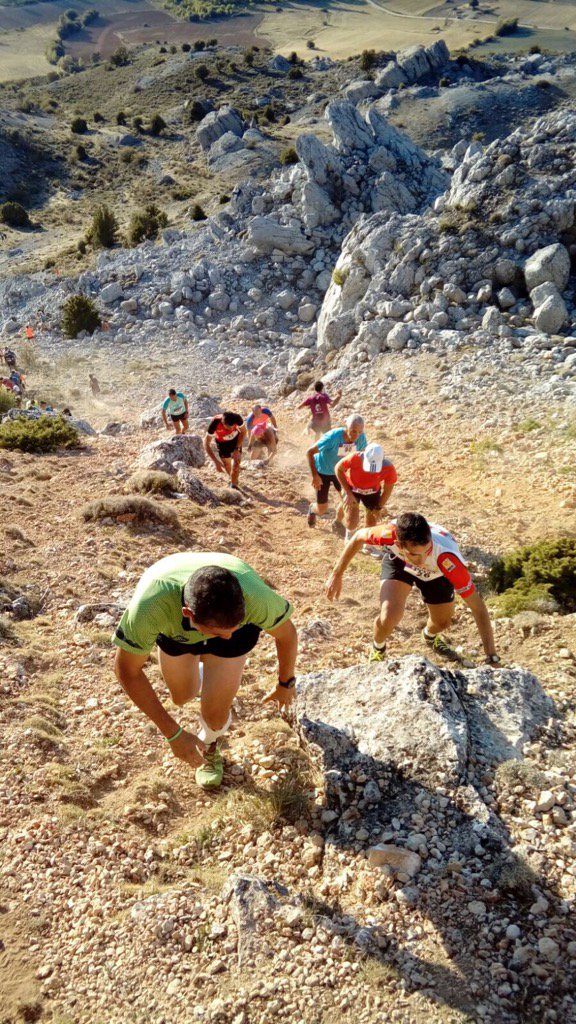 PicodeNavas's tweet photo. El ascenso al Pico de Navas es uno de los más difíciles del calendario de #trailrunning nacional #SubidaalPicodeNavas https://t.co/ifrL11jX3A