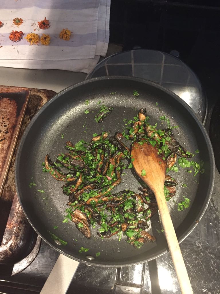 And with a bit of butter, garlic and parsley. Not mushroom for improvement! #youknewitwascoming