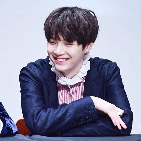 bts_sg___v_'s tweet photo. 初タグします😆
フォロワー増やしたいので😀

🌱 03Line

🌱 ユンギ、テテよりのall

🌱 茨城army

#armyさんと猛烈に絡みたいのでこれを見た人RTお願いします 
#ARMYと繋がりたい 
#RTした人全員フォローする https://t.co/X5umH6T9O7