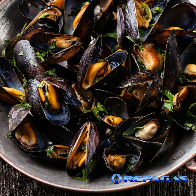 El #AlimentoDelMes #Repagas son los #mejillones, uno de los mariscos con más propiedades que existen, ricos en vitamina b, c y ácido fólico