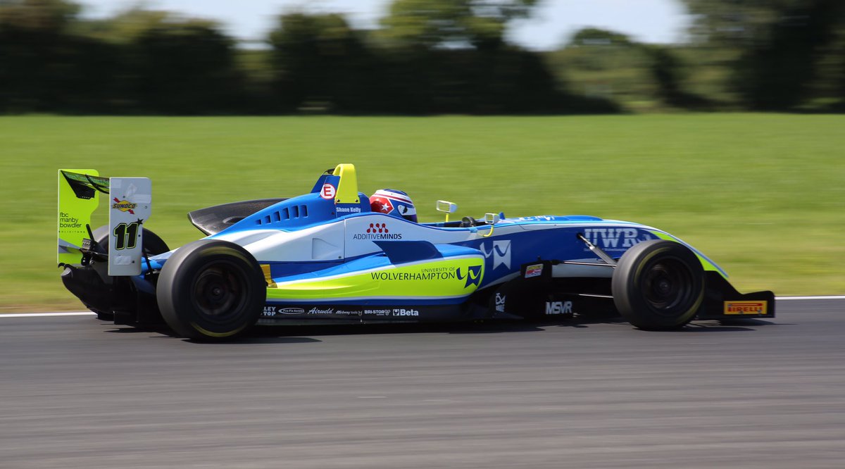 UWRacing tweet picture