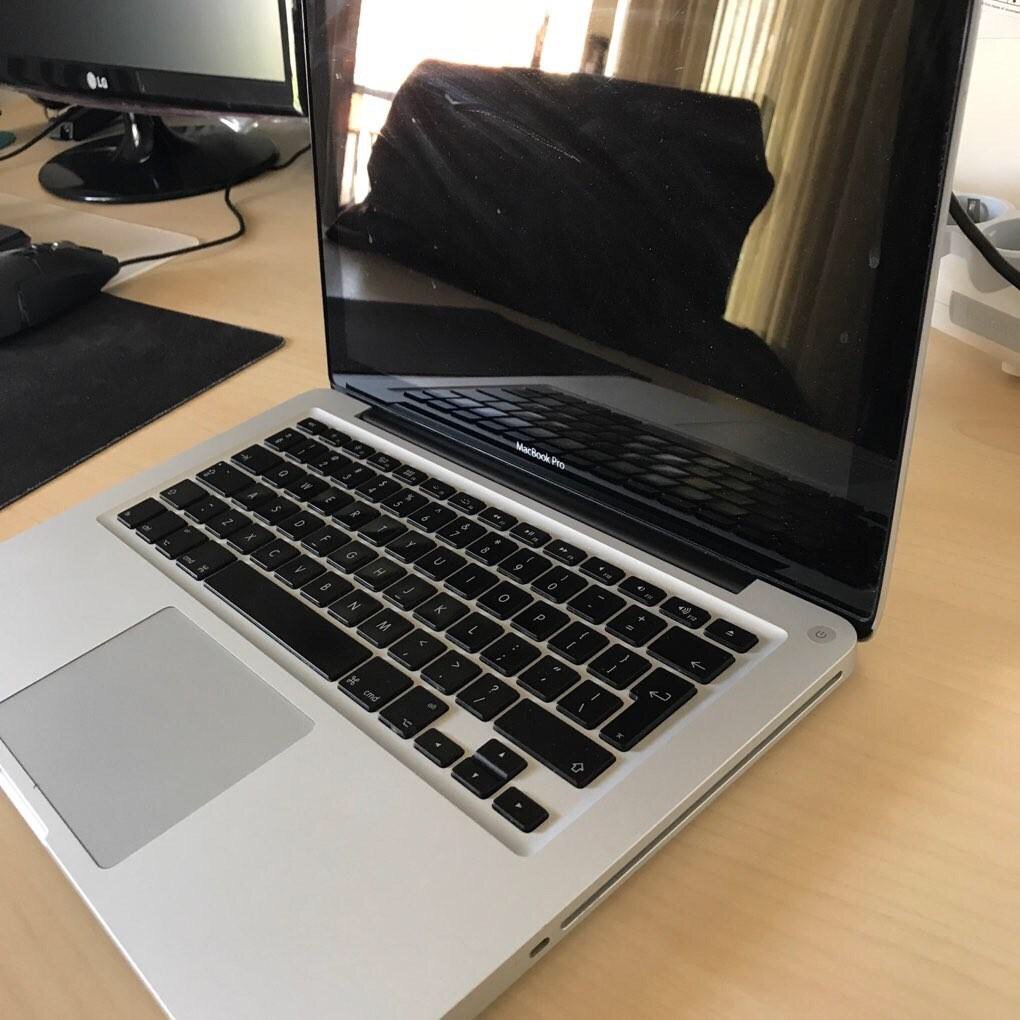pouliseto's tweet photo. MacBook Pro 13" Early 2011 8GB/120GB SSD - 550€ https://t.co/IM5EPhcTzM
.
.
#pouliseto #apple #macbook #macbookpro https://t.co/l2MobZFzO4
