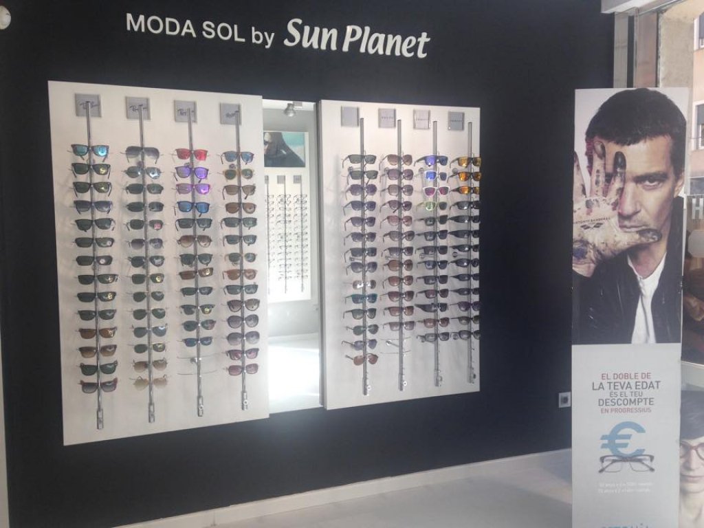 Si t'agraden les #ulleres t'agrada Opticalia! Tenen les últimes tendències en ulleres graduades i de sol #tarragona