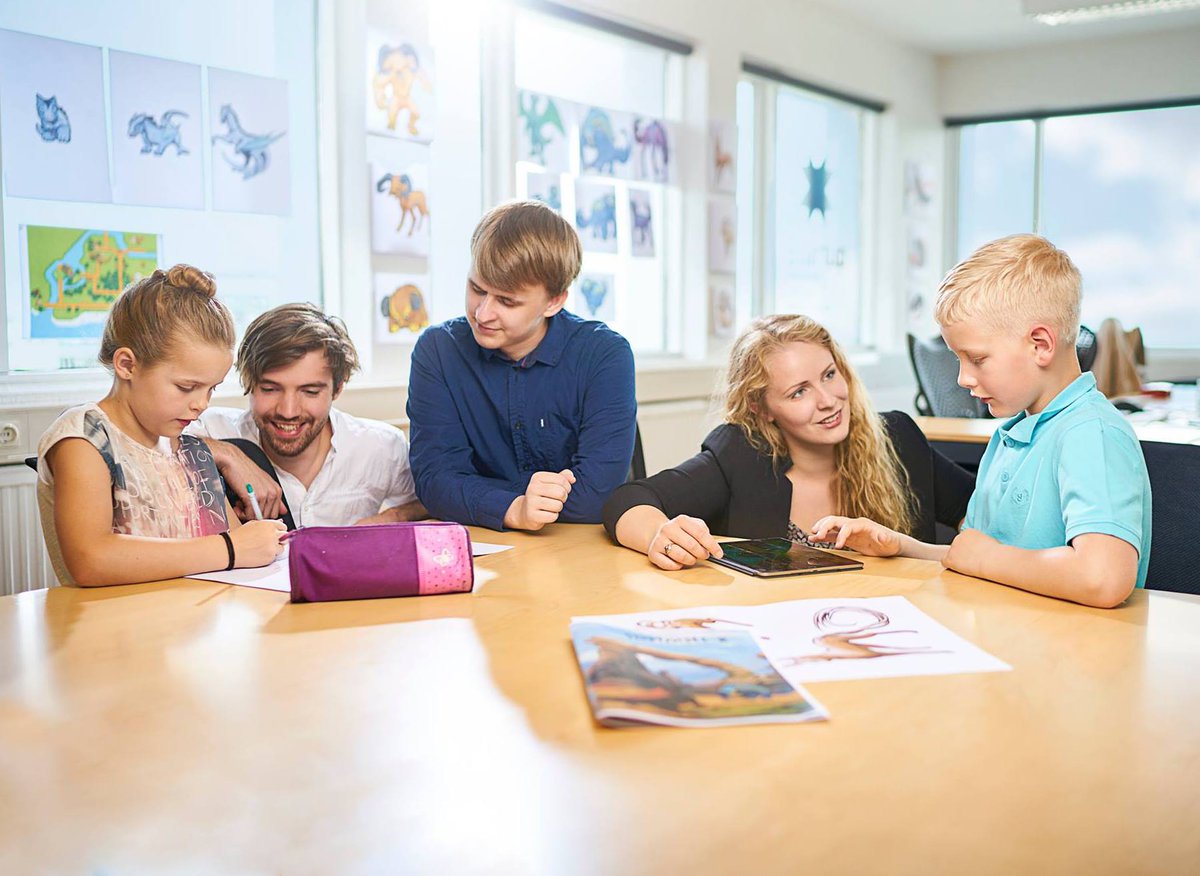 Math is the literacy of the 21st century, yet one in five students fails maths.
Flow Education wants to change that!
tinyurl.com/y9eaq2yh