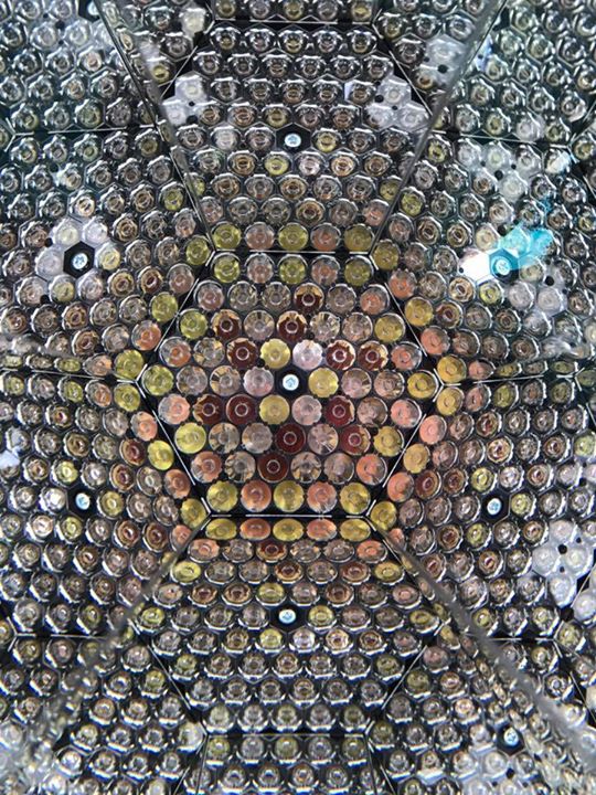 StonexSL's tweet photo. ¡¡Sonríe que mañana es fiesta😄!! Y en Stonex lo celebramos con esta imagen del interior de un #SourceFourLed de @ETCInc Foto: Mark Noormann https://t.co/LVeCVW79nn