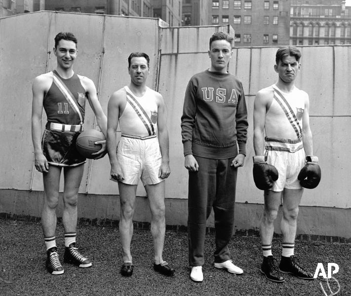 Tass On Twitter This Day In History On August 14 1936 The First Olympic Basketball Final Was Played Us Won Gold Photo Us Uniforms For 1936 Olympics Https T Co Kw6g9nykk2