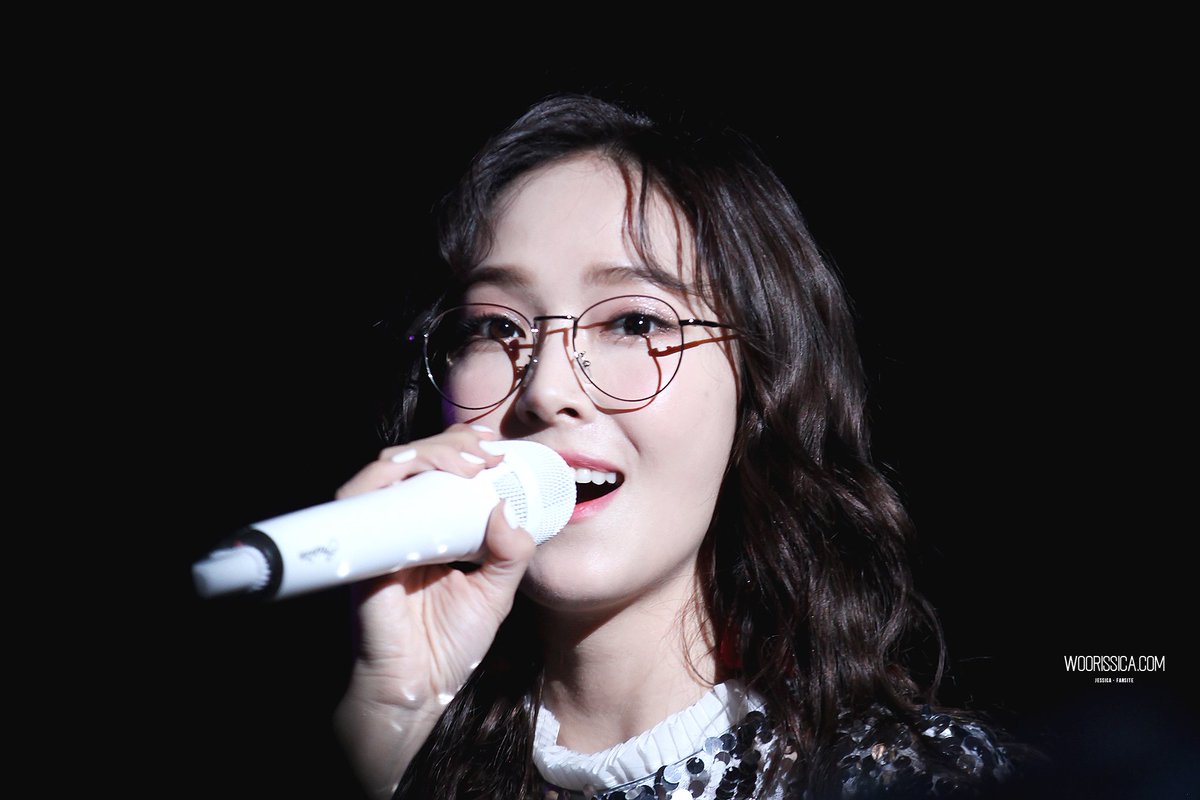 Arthur_Naron's tweet photo. 몹시귀여워><
#제시카10주년축하해 #MyDecade #SummerStorm https://t.co/EEJaf9BI8o