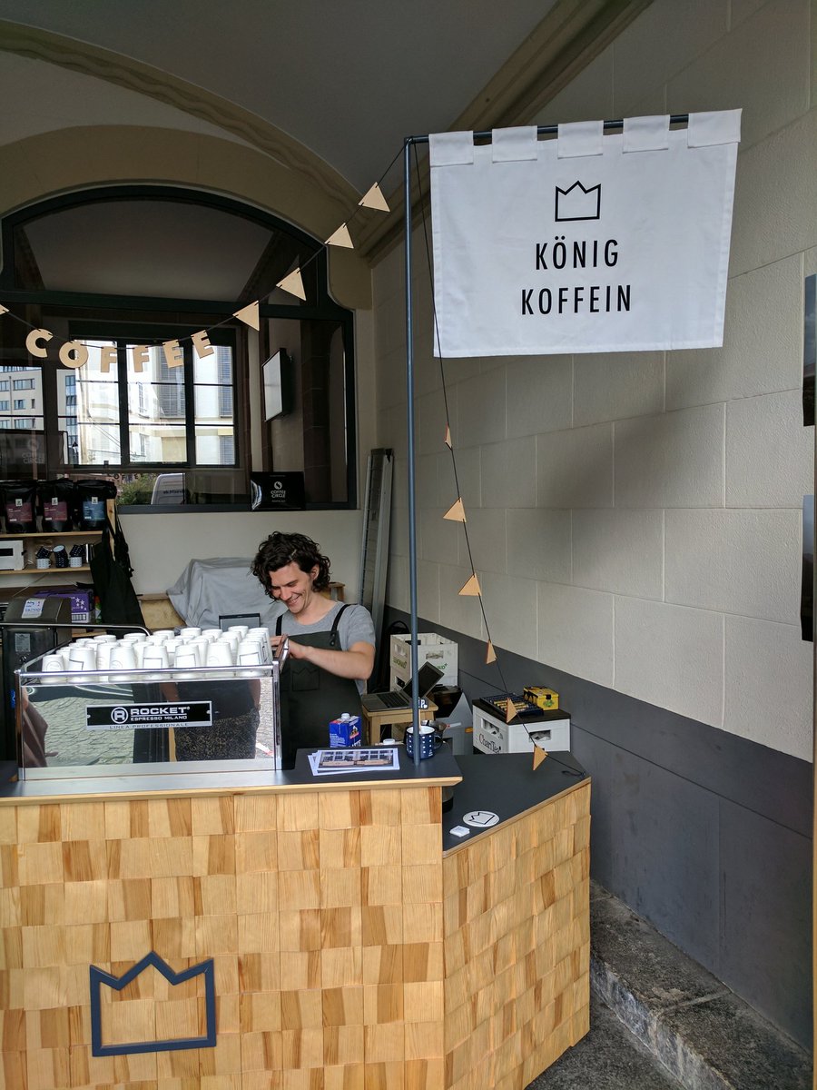 Der König brüht persönlich. Was für eine Ehre #koenigkoffein #mathieudelaforet