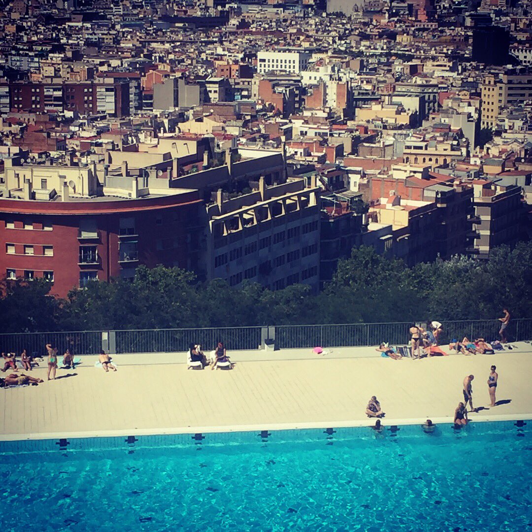 SwimLabUK's tweet image. How about an art and swim weekend? Throw in epic food and wine.#swimbarca #wildswimmingspain #swimweekend #swimlabuk #salimsswimlab