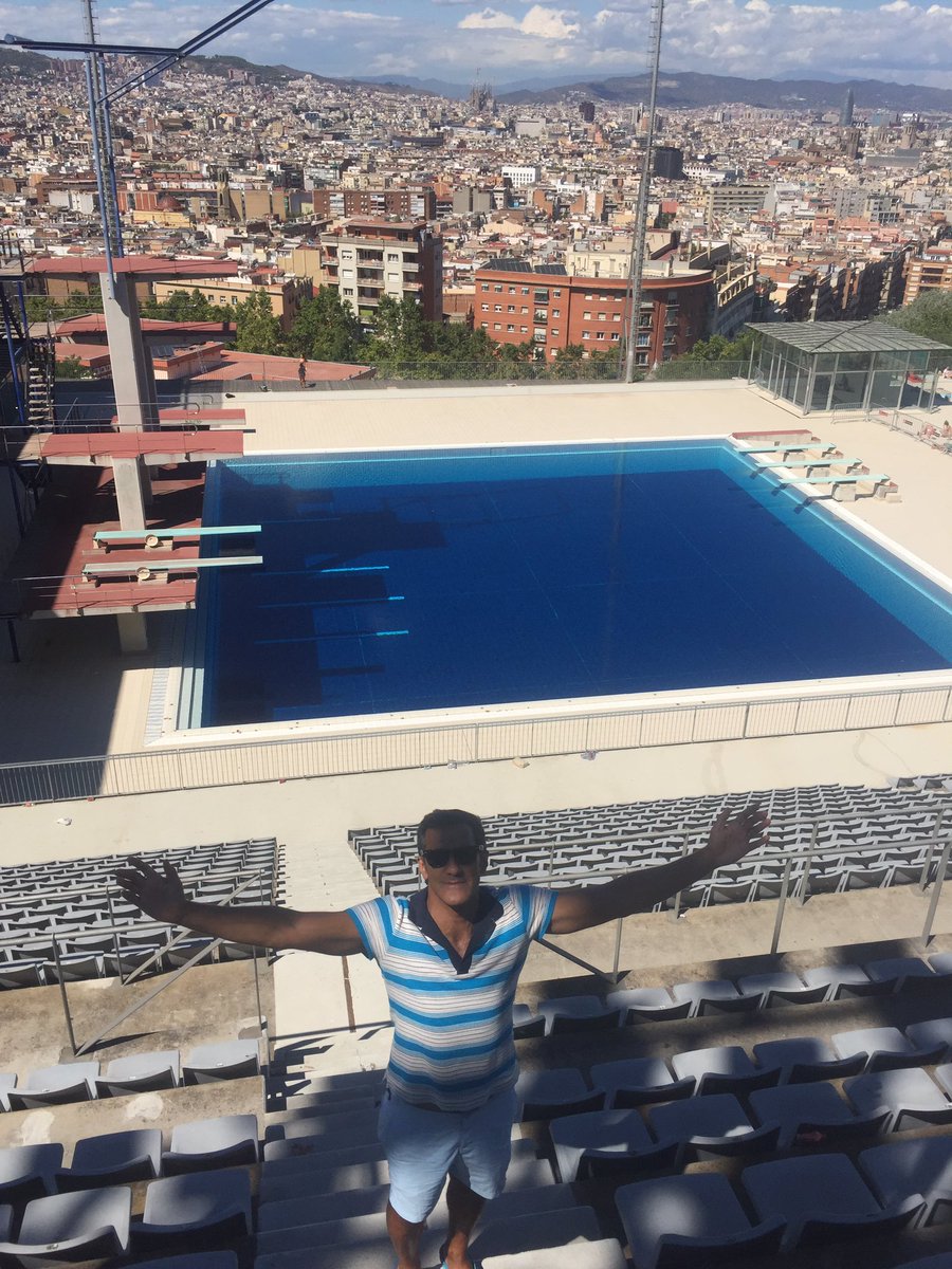 SwimLabUK's tweet image. How about an art and swim weekend? Throw in epic food and wine.#swimbarca #wildswimmingspain #swimweekend #swimlabuk #salimsswimlab