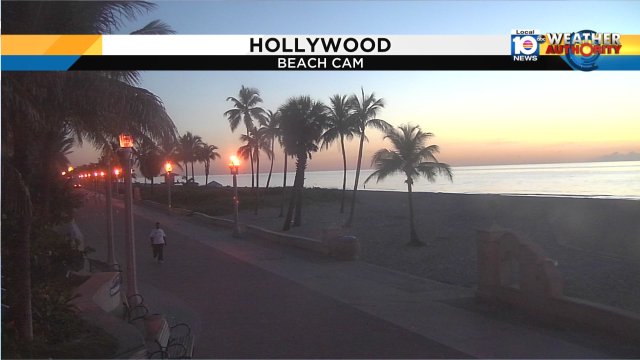 Beautiful shot from our Hollywood beach cam just before sunrise on your Monday! https://t.co/cID3gjtNnA