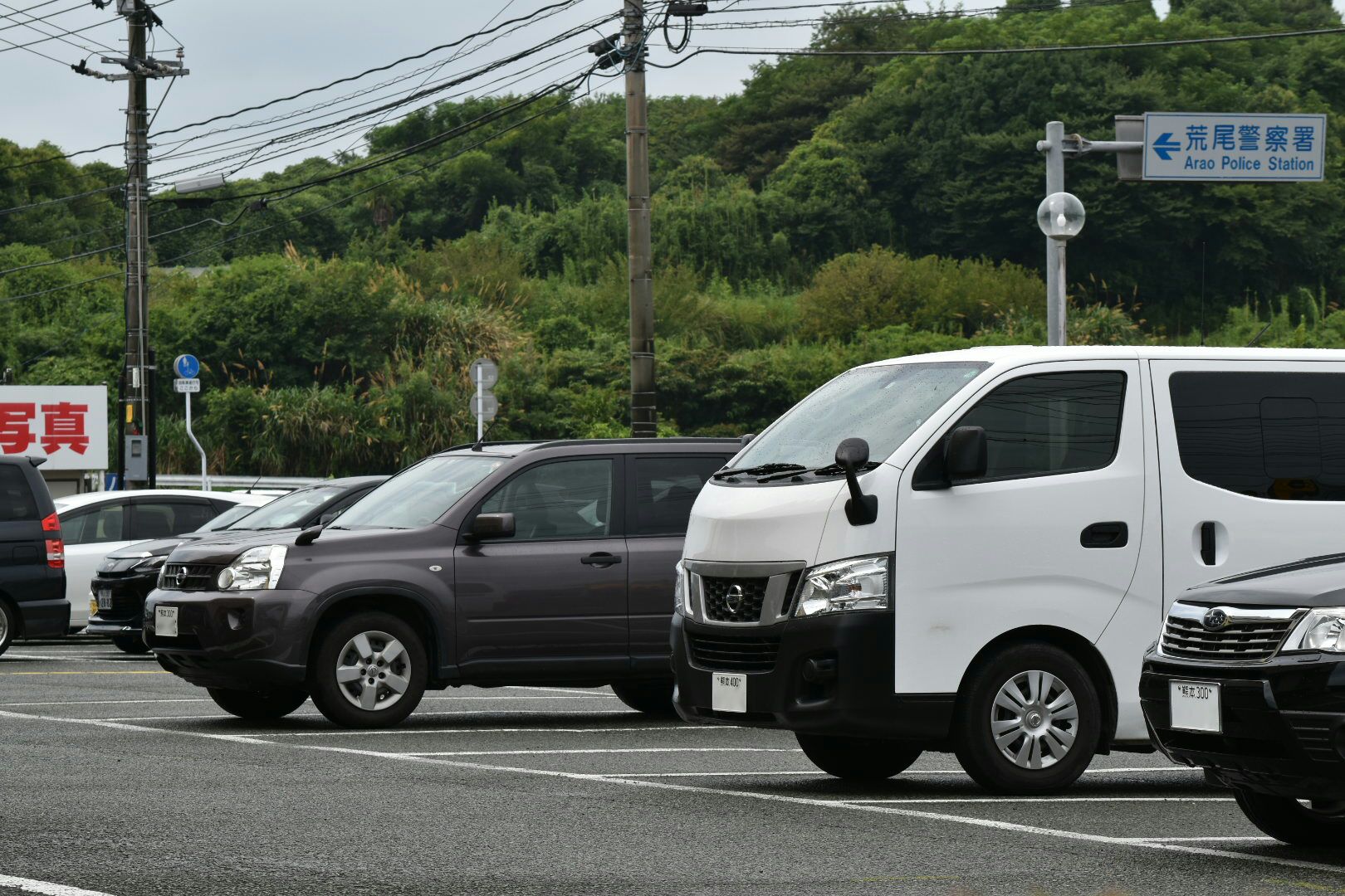 Mf10l33 Pa Twitter 熊本県警 荒尾警察署です 昨日荒尾市内で発生した殺人未遂事件 今朝犯人逮捕 や4日に発生した強盗未遂事件 犯人逃走中 のため お盆にも関わらず捜査車両が頻繁に動いていました 出向する荒尾署のインプレッサg4や本部鑑識のnv350キャラバン