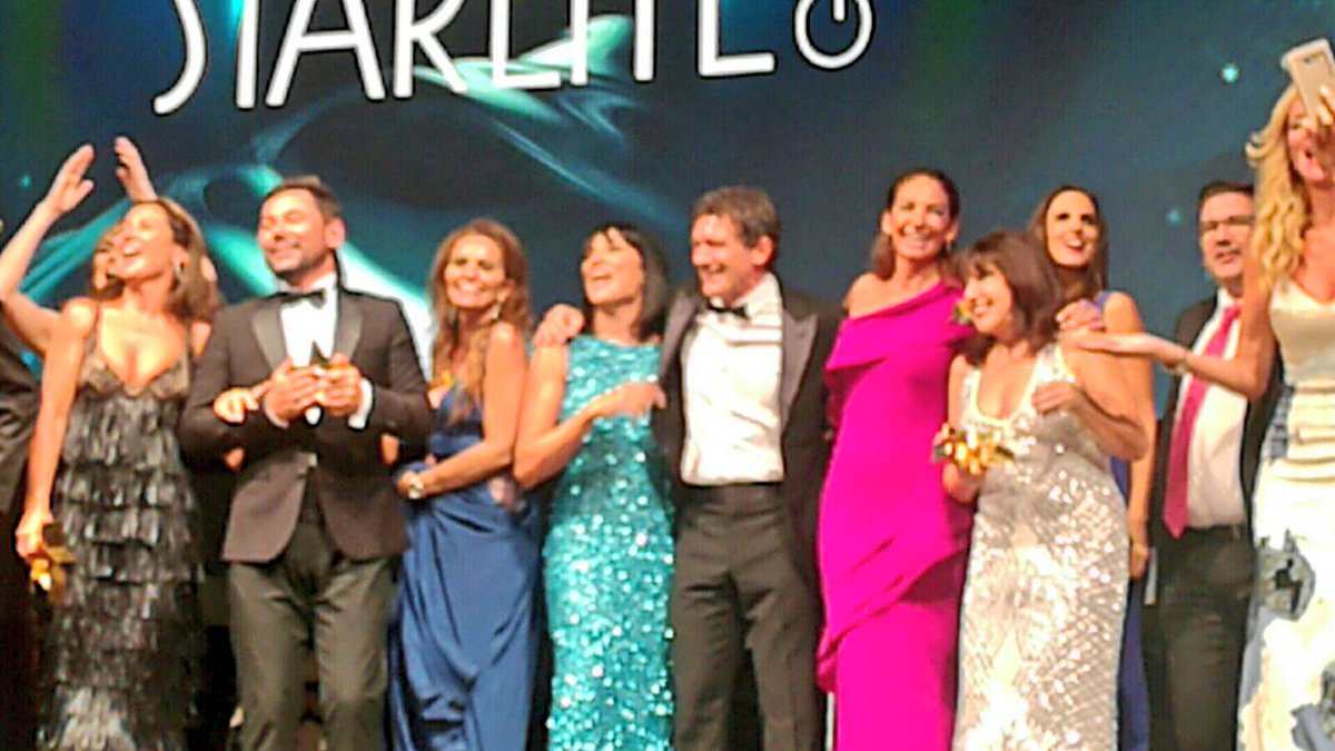 _IreneVilla_'s tweet photo. #FelizLunes de resaca emocional de una noche mágica.Bravo @StarliteGala por recaudar tanta ayuda a la educación y alegría!y bravos vosotros! https://t.co/JDgIW7sg9y