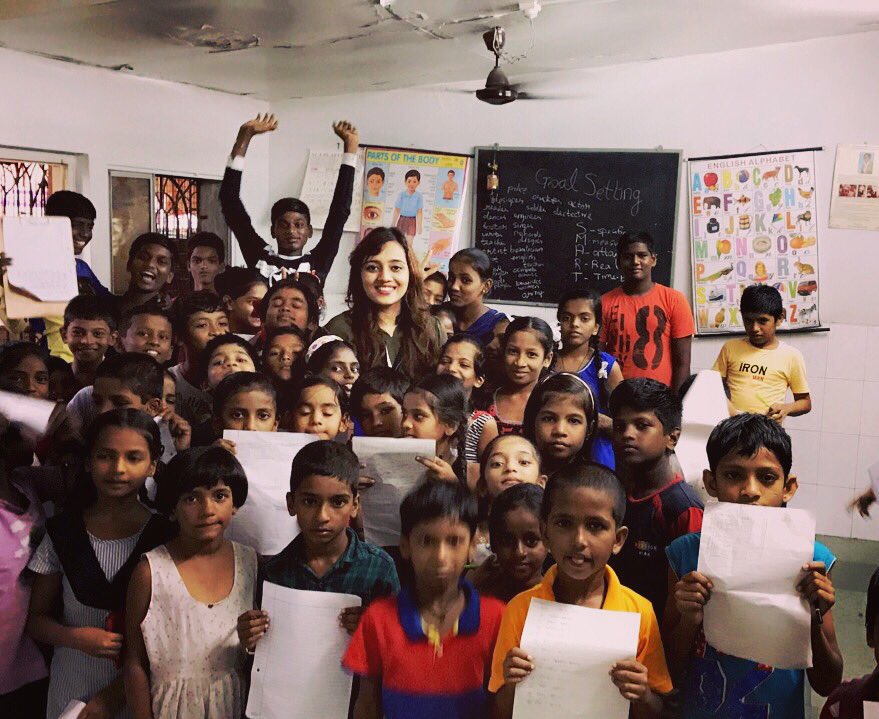 srutafoundation's tweet photo. Sruta Goal Setting Workshop by Dhara Pabari #SrutaFoundation https://t.co/eukGEARRt1