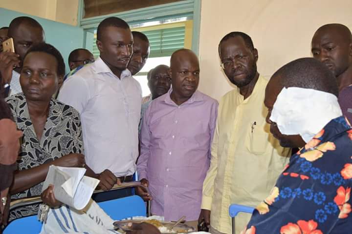 CharlesDienya's tweet photo. 3.@AnyangNyongo Visited the victims of Police Brutality in Kisumu, these are the things pointed out by Kenya Human Rights commission #KHCR https://t.co/EYV2m4y8PX