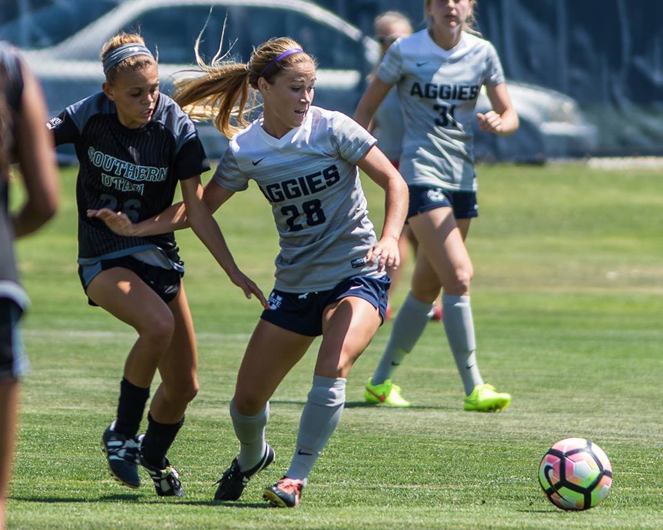 USUSoccer's tweet photo. The photo gallery from Friday's exhibition win is up!

https://t.co/UUUUOnG3eX https://t.co/TEI74x3HOD