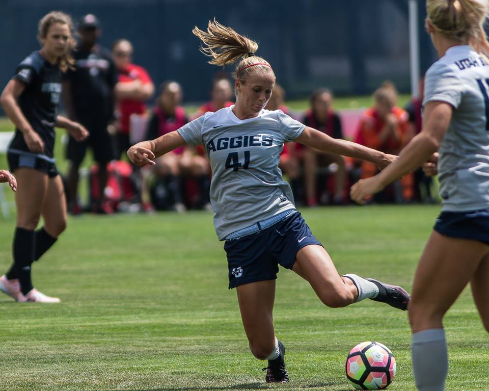 USUSoccer's tweet photo. The photo gallery from Friday's exhibition win is up!

https://t.co/UUUUOnG3eX https://t.co/TEI74x3HOD