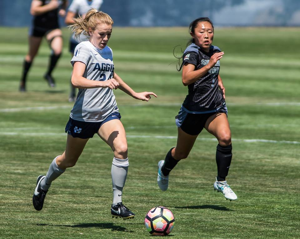 The photo gallery from Friday's exhibition win is up!

utahstateaggies.com/view.gal?id=20…