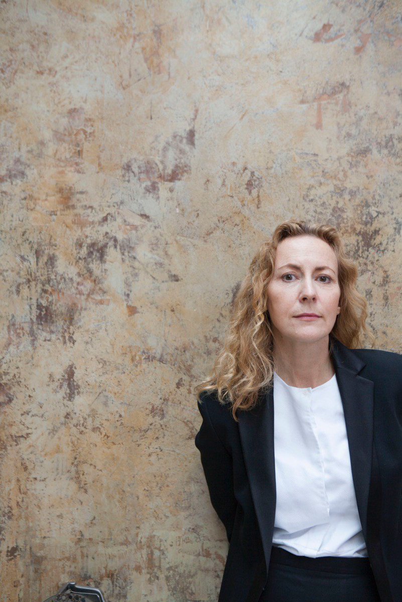 DesignCentreCH's tweet image. BOOK TICKETS #conversationsindesign CREATING THE DESIGN VISION hosted by Sarah Spiteri @Livingetc #Focus17AtDCCH bit.ly/2vttRZb