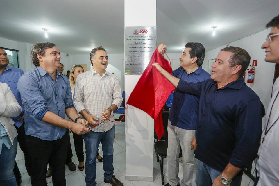 InformeBira's tweet photo. O prefeito entregou na manhã desta segunda-feira, as novas instalações da Secretaria de Desenvolvimento Social (Sedes), em Mangabeira. https://t.co/VQvpQQLMRr