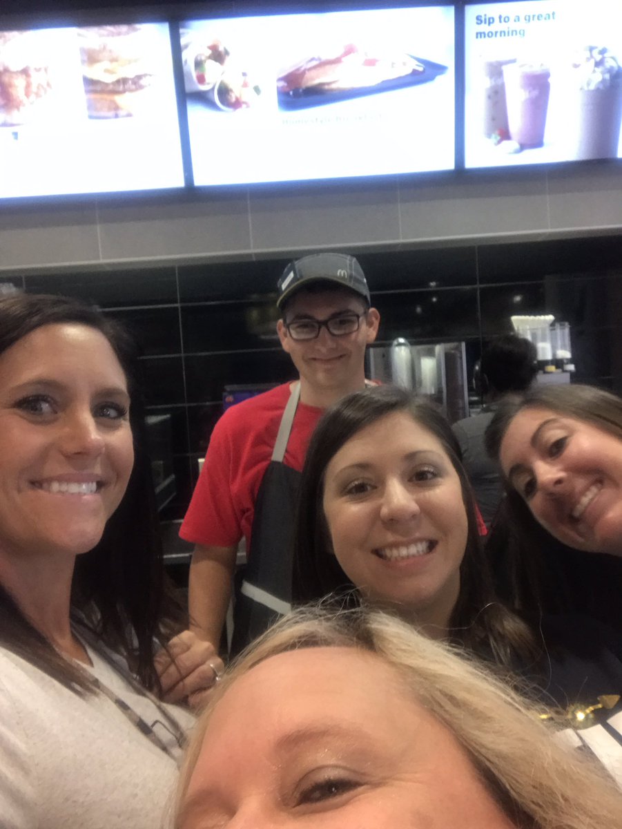 Maria Ottman tweet media