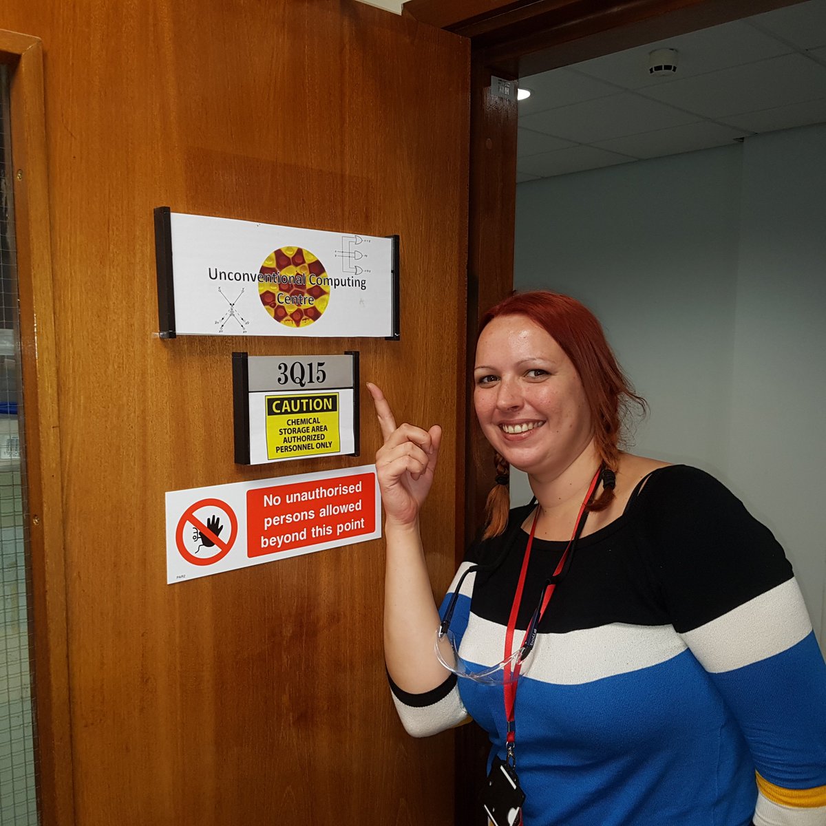 ucgbristol's tweet photo. One of our UCG liquid marble gurus, @DrCL41RE, unveils the signage for our new anti-disciplinary laboratory. https://t.co/77lfPzyJDd