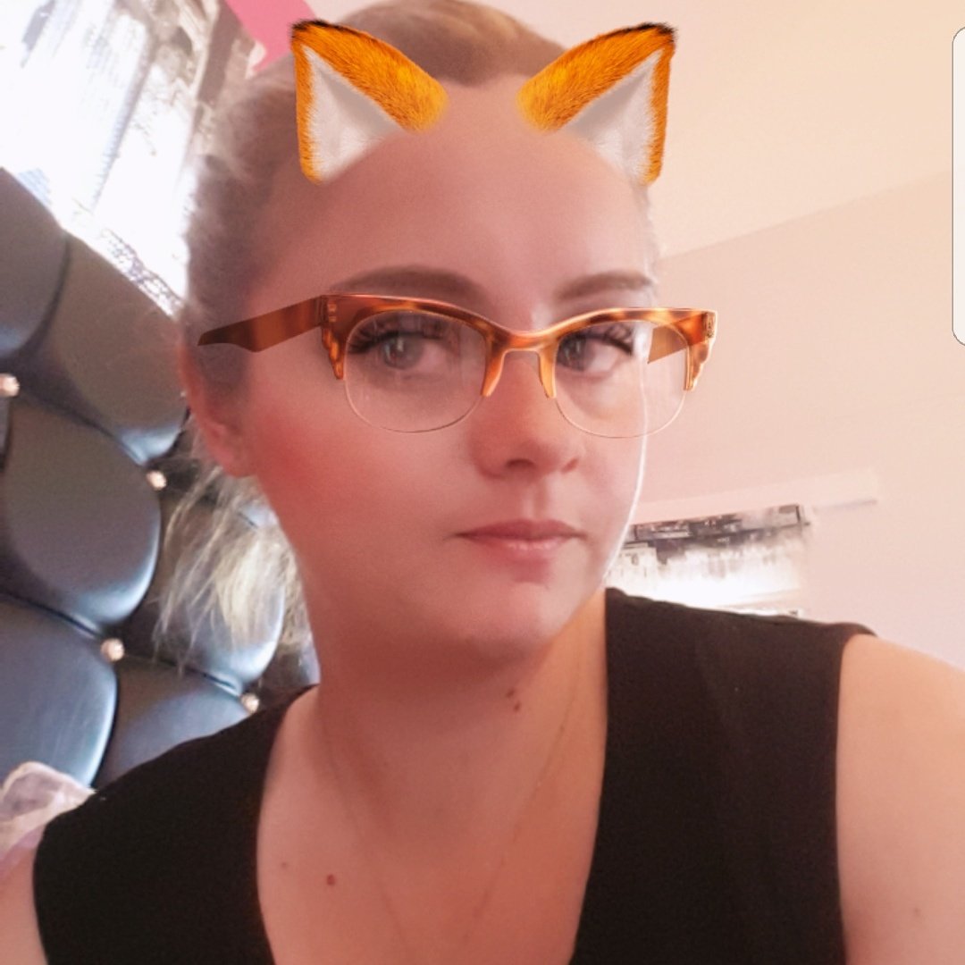 danibaibee's tweet photo. foxy lol.. #snapchat  #selfie https://t.co/mR9e7D6rCg
