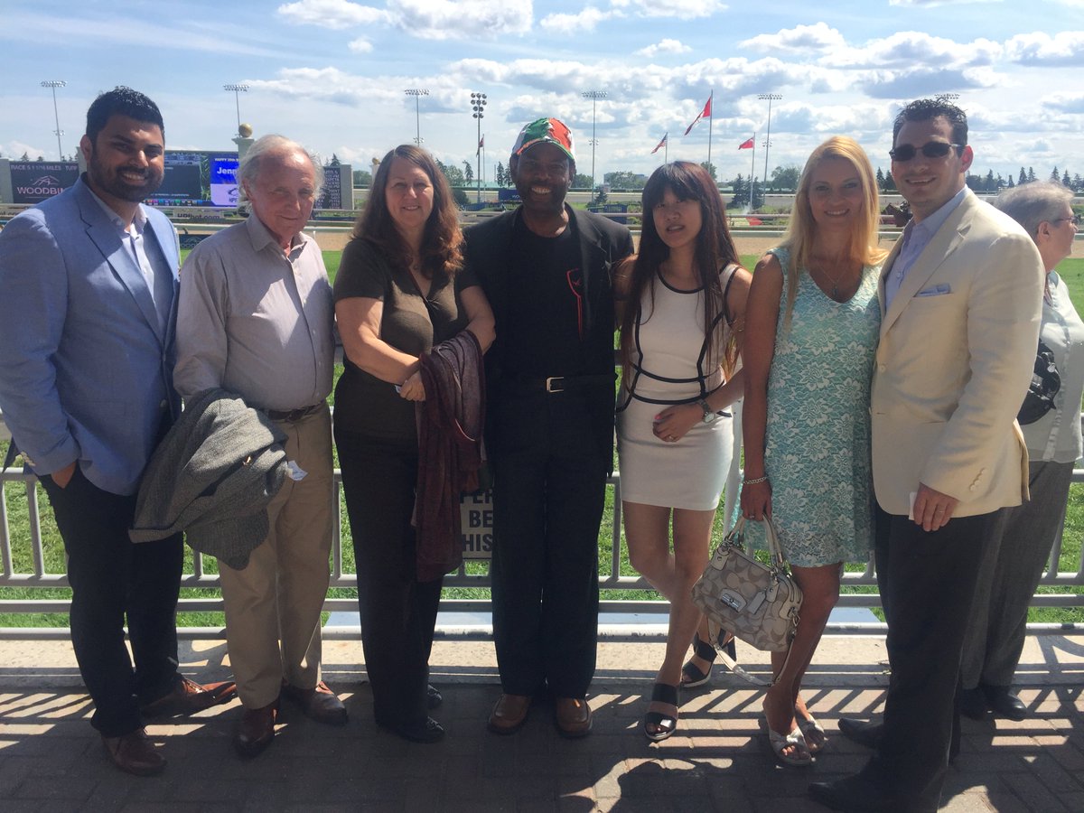 All Canadian Self Storage tweet media