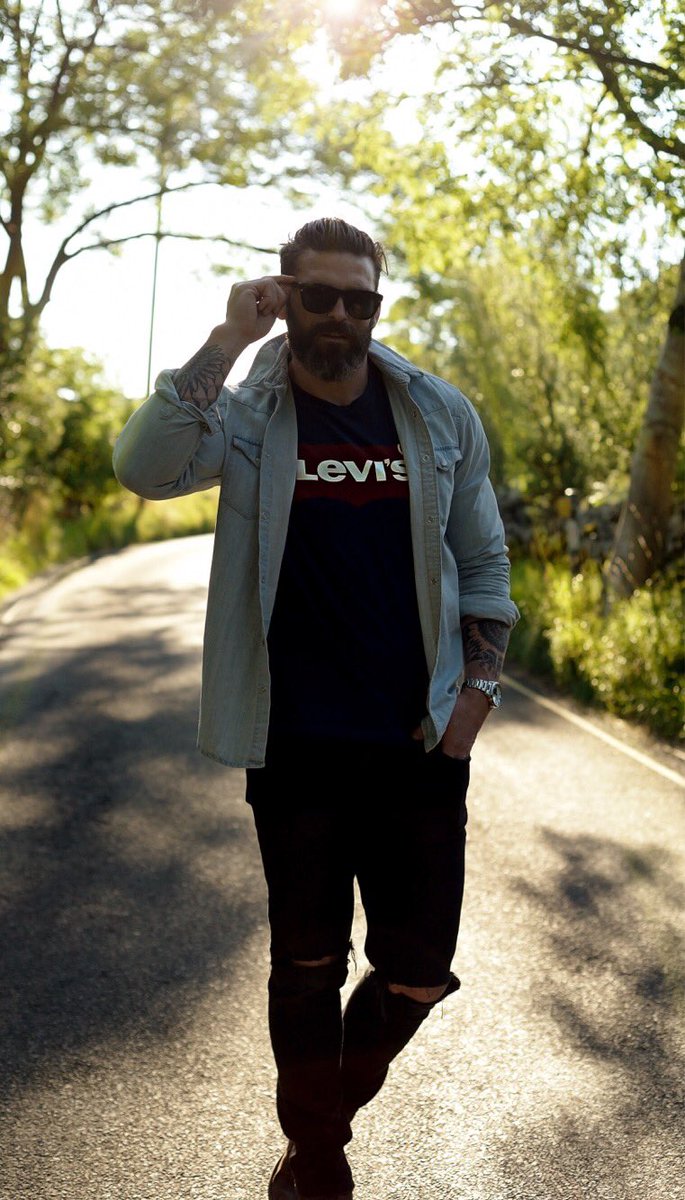 Life is what you make it! @Levis_UK <a href="/HawkersUK/">HAWKERS UK</a> <a href="/McCabeWatches/">James McCabe Watches</a> <a href="/LEVIS/">Levi's®</a> <a href="/HawkersCo/">HAWKERS CO.</a>