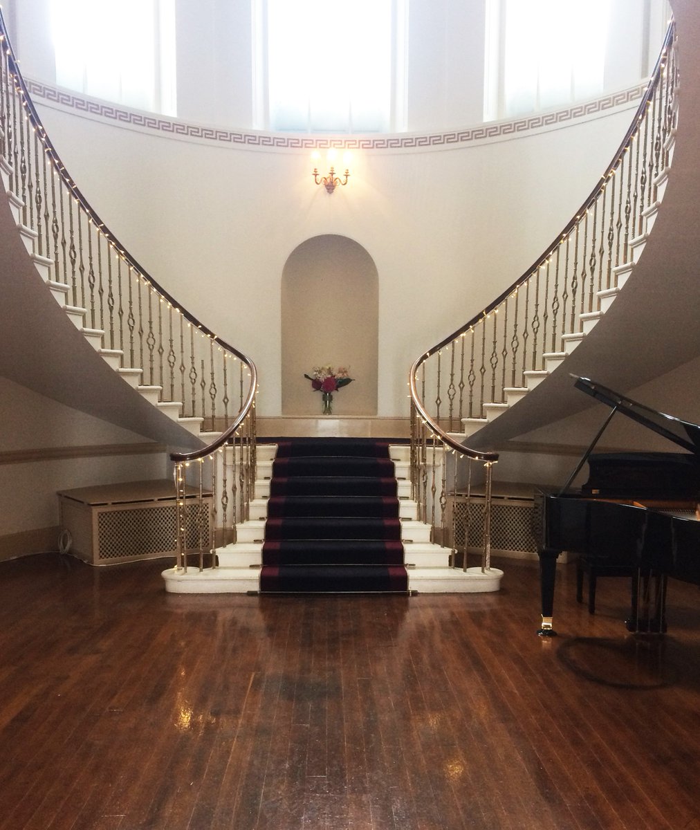 Fasque Castle tweet media