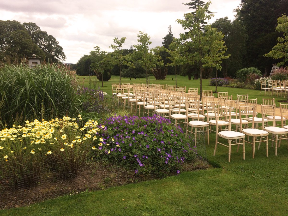 Fasque Castle tweet media