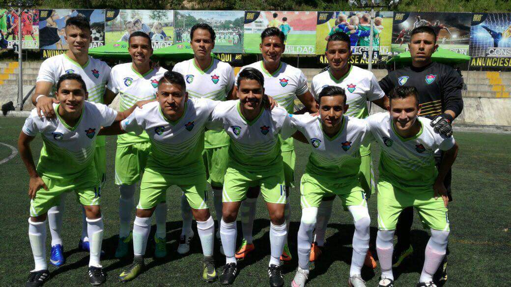 CAPITALINOS_FC's tweet photo. Algunas imágenes del juego del día sábado, dónde disfrutamos de un buen encuentro entre dos grandes equipos!

#VAMOSVERDES #AGANAR https://t.co/vfzSQ5R9OW