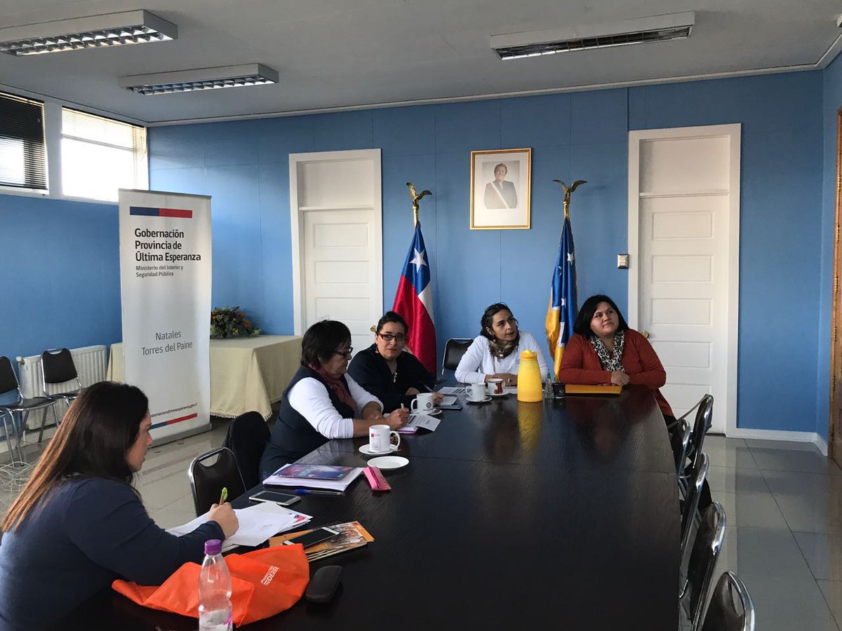 RSH_XII's tweet photo. Capacitación a Gobernación de Última Esperanza sobre #RegistroSocial @dsocial_XII https://t.co/au0cePnb03