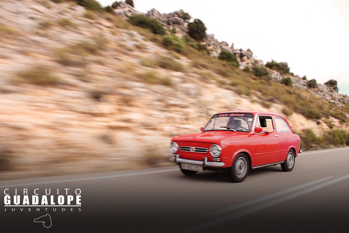 JCGuadalope's tweet photo. ¿ Ya tienes tu Clásico o coche de competición preparado ? Este domingo "III Rallye-Paseo Aguaviva" !!!!! https://t.co/cu0AF9Qofs
