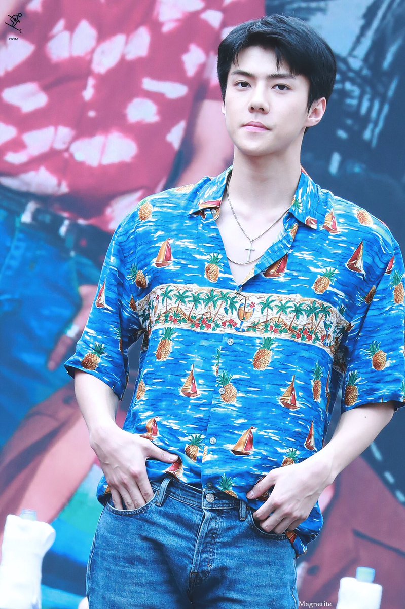 Magnetite1220's tweet photo. #sehun #吴世勋 🤓 https://t.co/0C6Gy0bl4H
